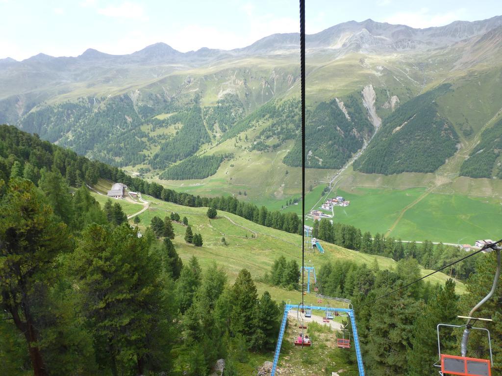 Haus Fliri Hotel Curon Venosta Kültér fotó